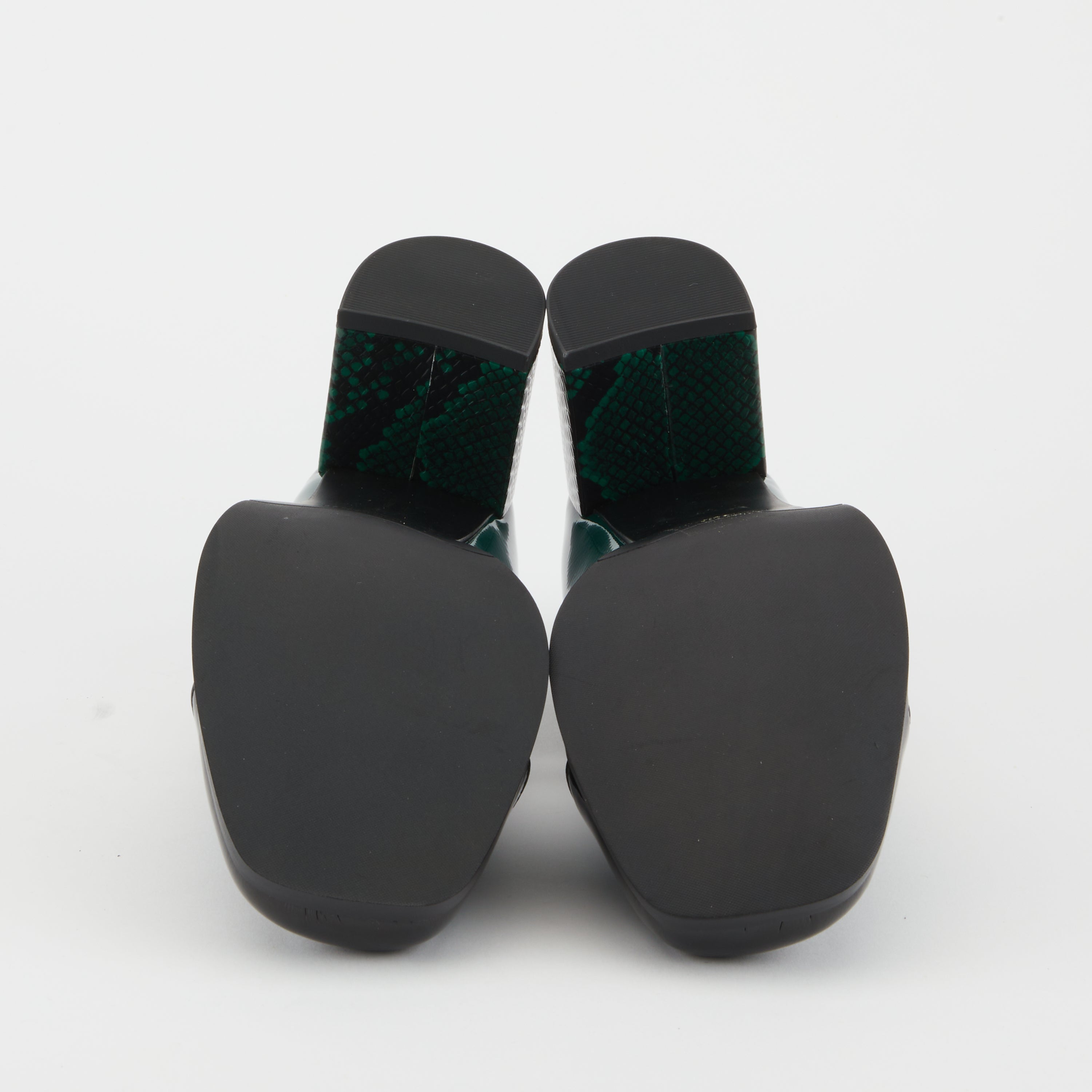 AZURA AURAQUARTZ SHOES