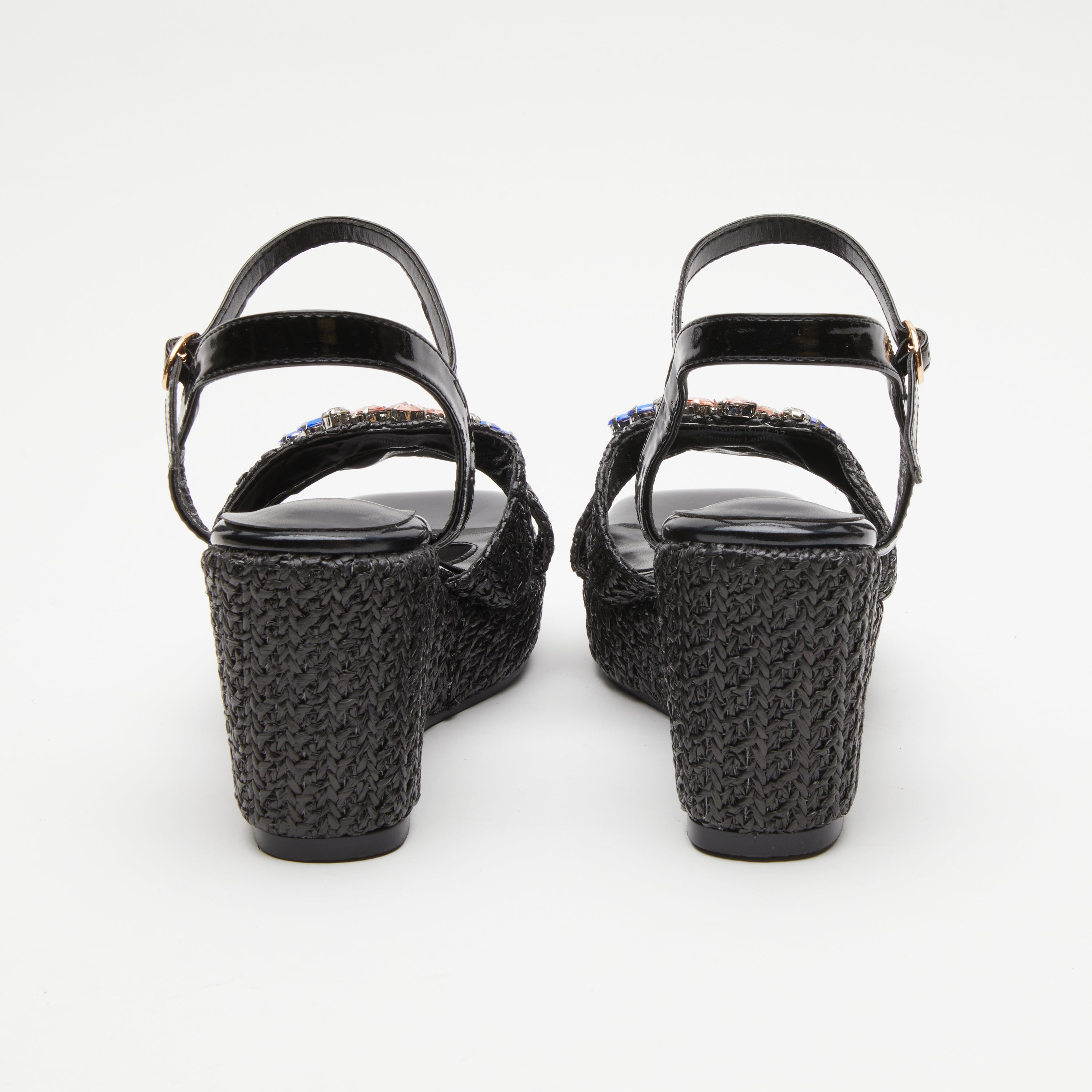 AZURA ELOQUENT SANDALS